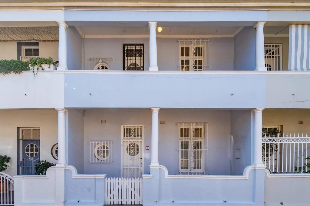 Enchanting Abode In Rosebank *